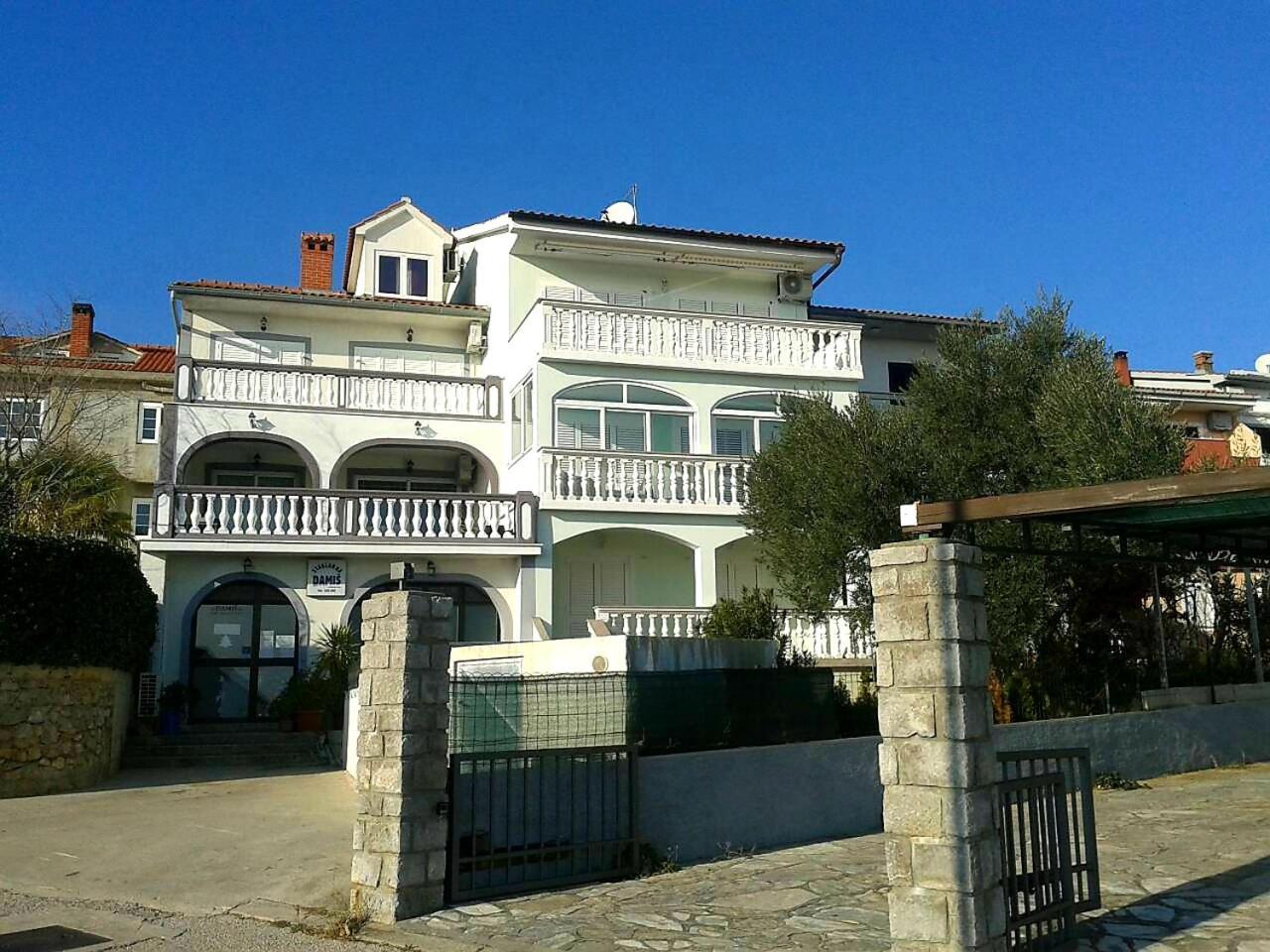 Apartmani Djurda Krk Town Zewnętrze zdjęcie