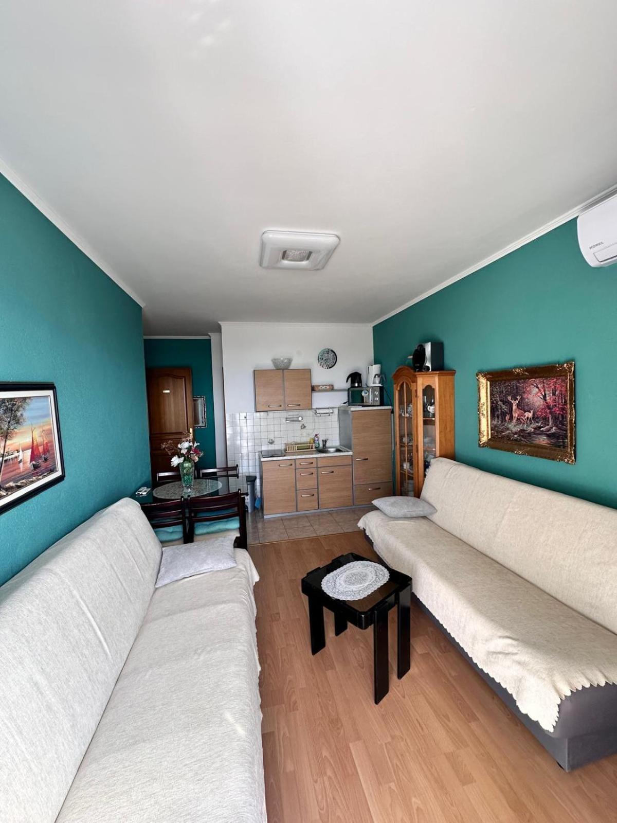 Apartmani Djurda Krk Town Zewnętrze zdjęcie